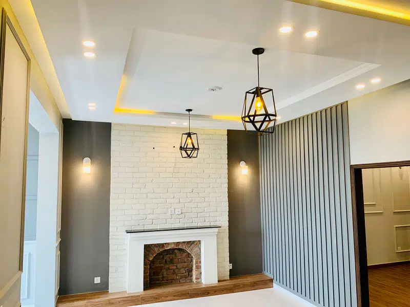 425722449-800×600-1